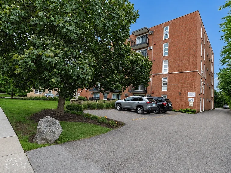 6490 N Northwest Hwy #5F — Photo 24