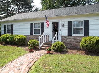 198 Tammy Dr, White Stone, VA 22578