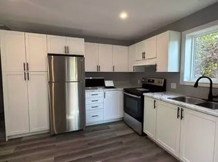 37 Frost Trl #3, Barrie, ON L4N4X2