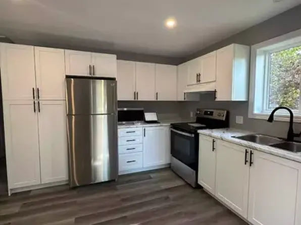 37 Frost Trl #3, Barrie, ON L4N 4X2