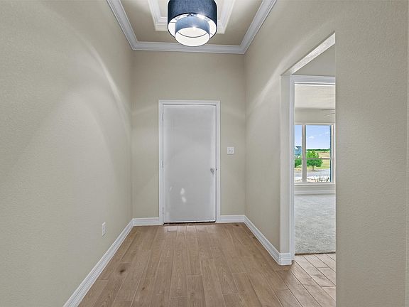 3rd image of 1408 Tahonta Dr