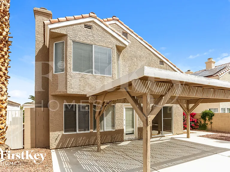 7841 Cocoa Beach Cir — Photo 15