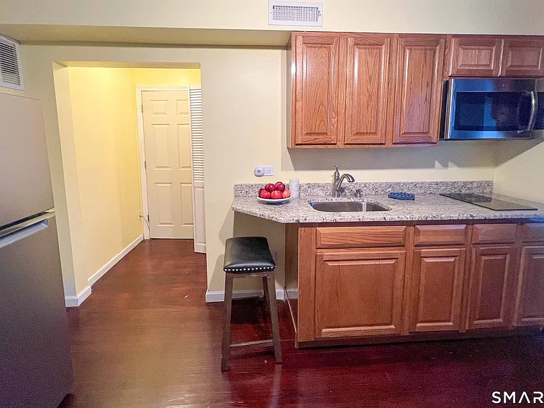 135 Claudia Dr #1 — Photo 8
