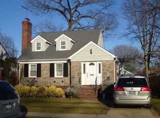 146 President St, Lynbrook, NY 11563