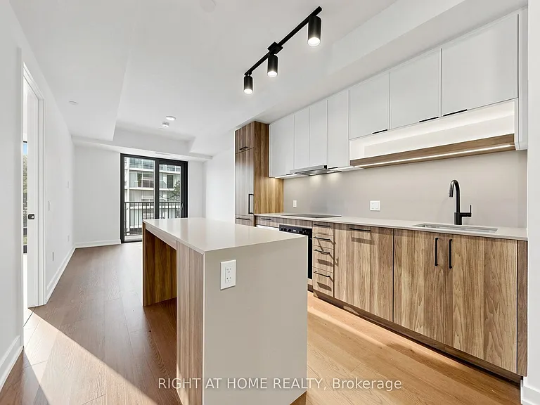 91 Montclair Ave #521 — Photo 10