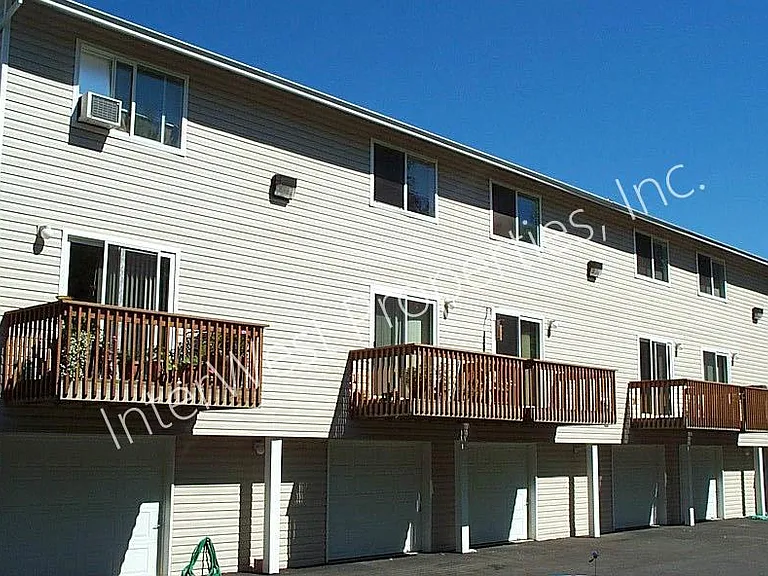 3023 S Troutdale Rd — Photo 6