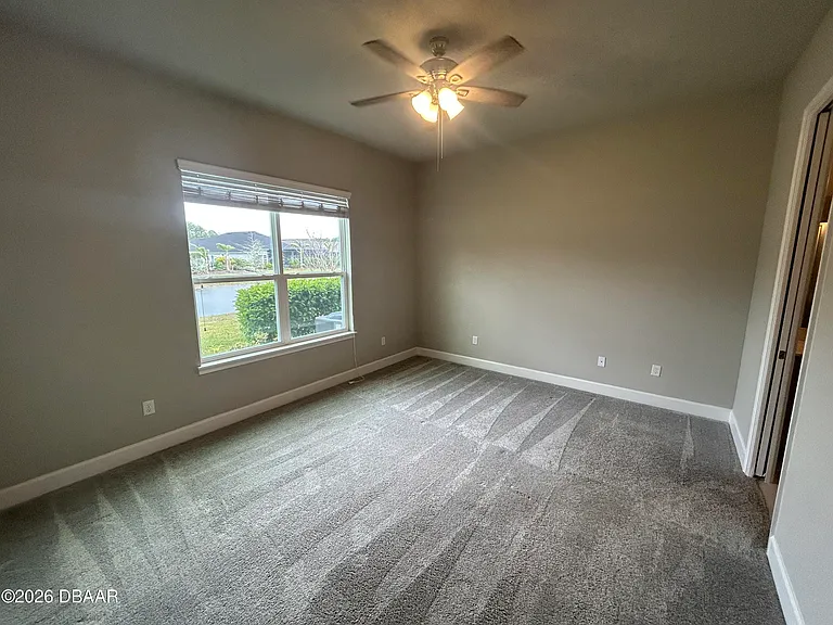 138 Longridge Ln — Photo 5