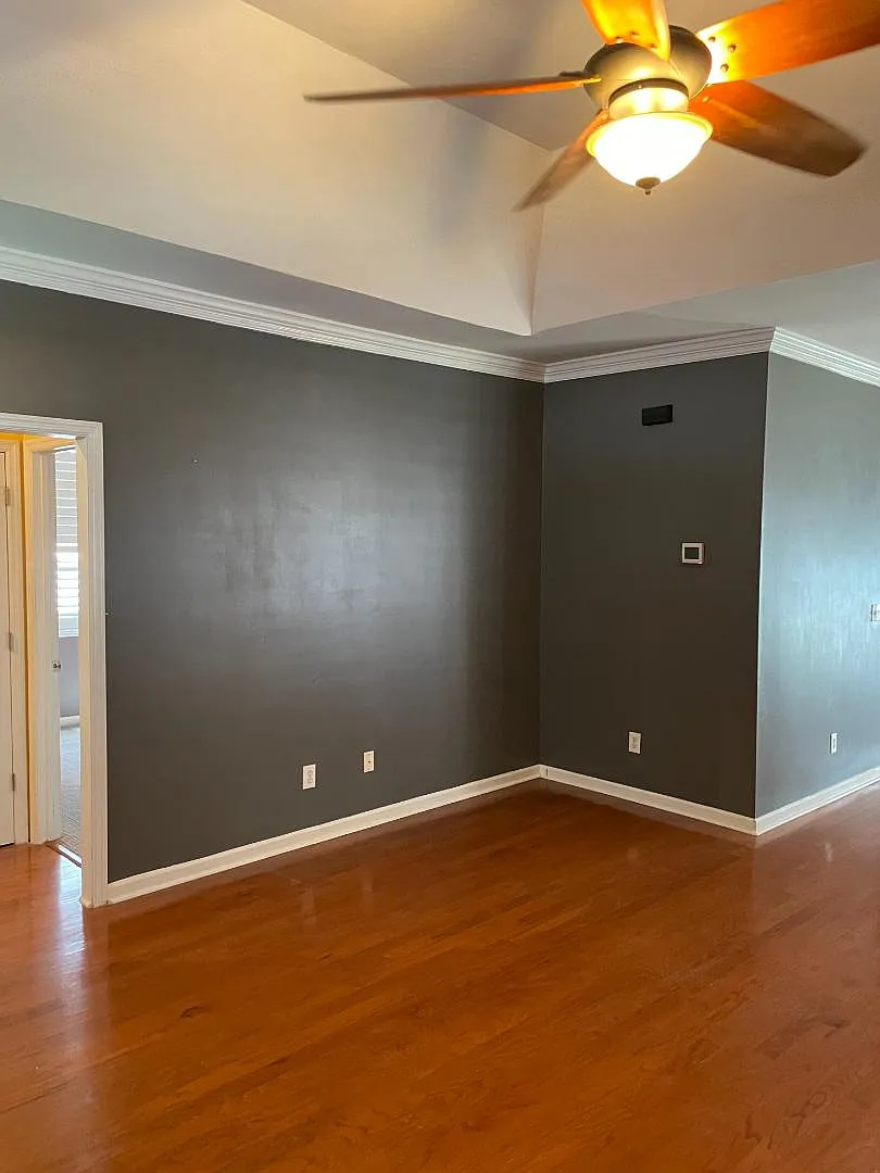 2341 Chadbury Ln — Photo 4