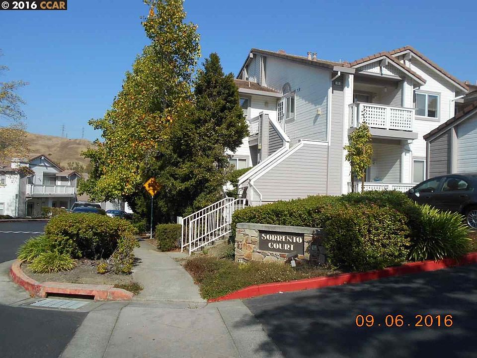 1st image of 320 Sorrento Ct