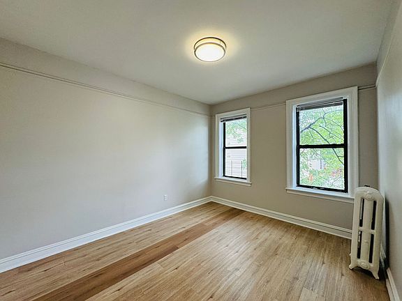 2nd image of 9-11 Garrison Ave #22