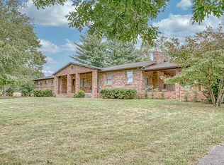 2203 Taylor Rd, Cookeville, TN 38501