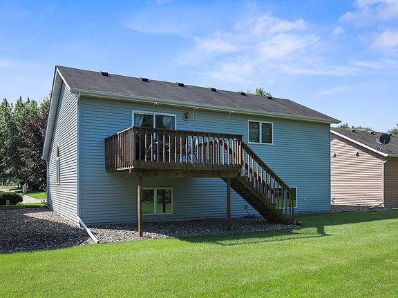 4th image of 25 Pine Tree Ct