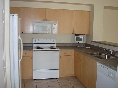 2nd image of 7940 Nob Hill Rd #107