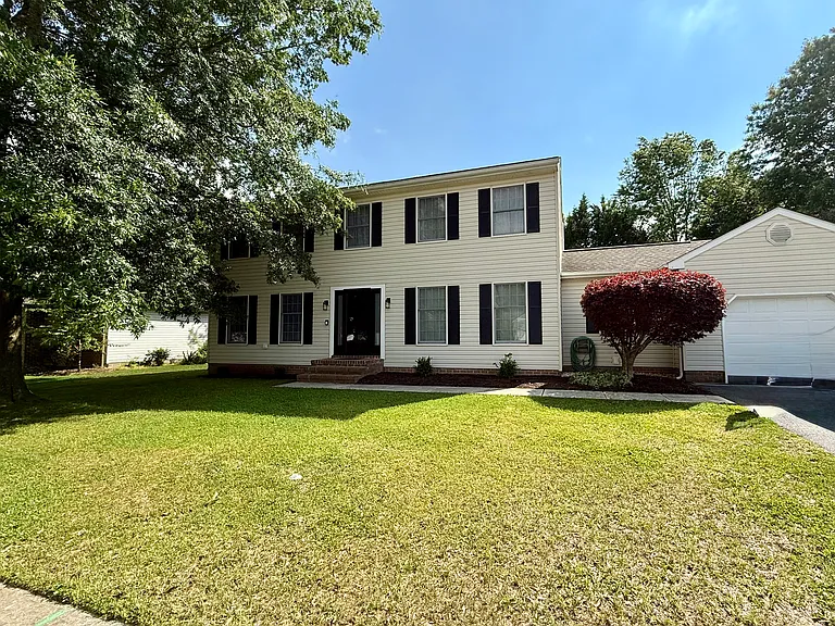 29701 Standish St — Photo 1