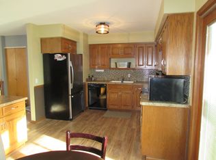 1768 Parkway Dr N, Maumee, OH 43537