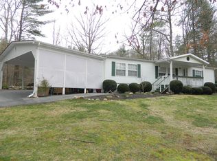 884 Sugar St, Chilhowie, VA 24319