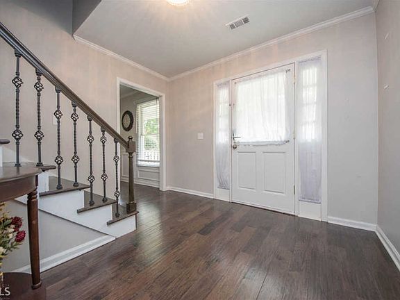 4th image of 116 Chestnut Fld