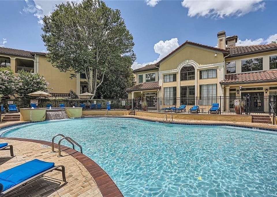 1st image of 3777 Peachtree Rd NE APT 1733
