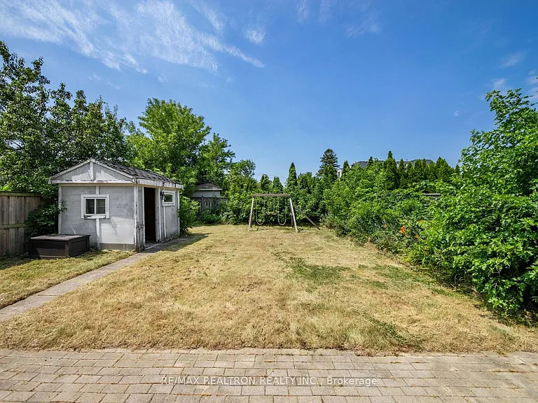 110 Gorman Park Rd — Photo 43