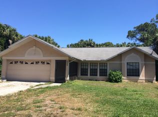 435 12th Ave NW, Naples, FL 34120