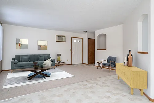Woodcrest Townhomes Photo 1