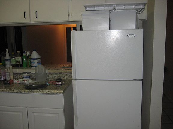 4th image of 601 SW Jeanne St