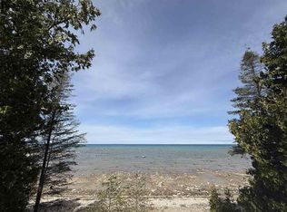 4195 Lake Shore Dr, Charlevoix, MI 49720