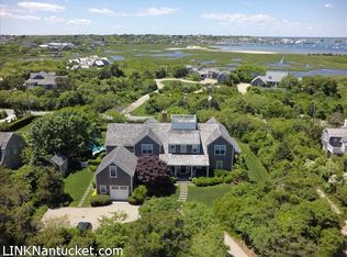 17 Monomoy Rd, Nantucket, MA 02554