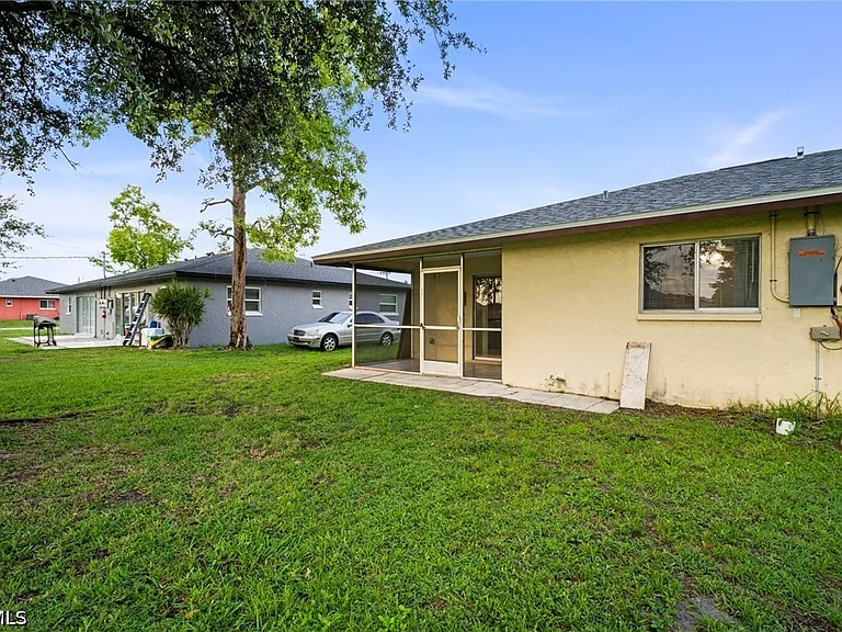 4406 Santa Barbara Blvd #B — Photo 26