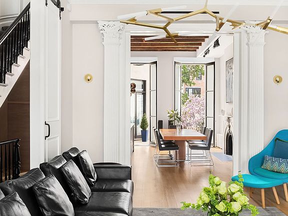 3rd image of 48 Tompkins Pl #1