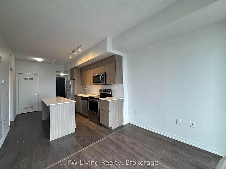 3237 Bayview Ave #705 — Photo 10