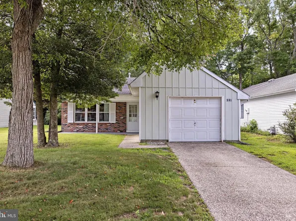 231 Lexington Dr, Little Egg Harbor, NJ 08087
