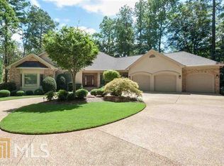 1171 Parrotts Cove Rd, Greensboro, GA 30642