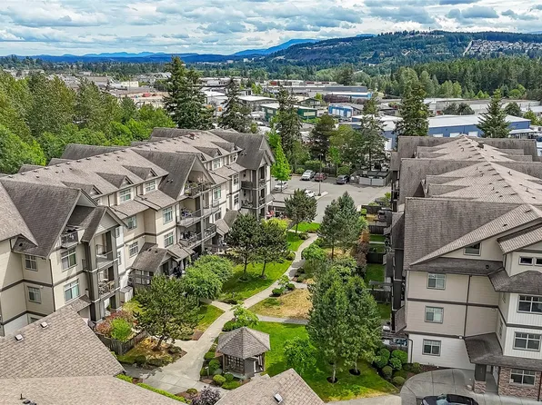 2117 Meredith Rd #207, Nanaimo, BC V9S 2N2