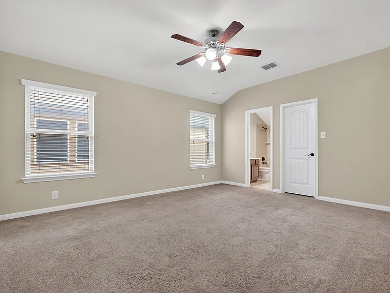 10803 Newcroft Pl — Photo 4