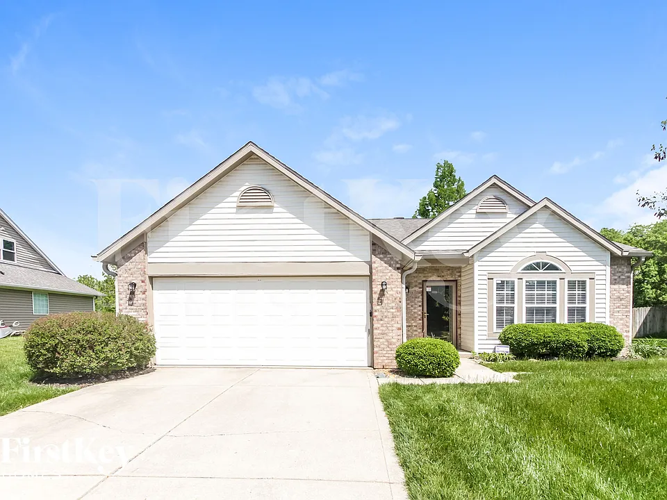 6747 Long Run Dr