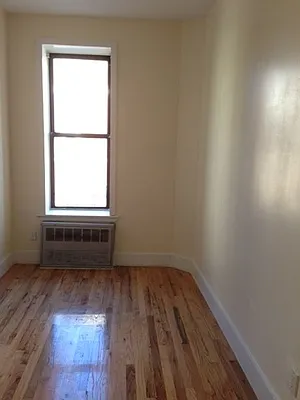 Rented by Subway Management | media 73