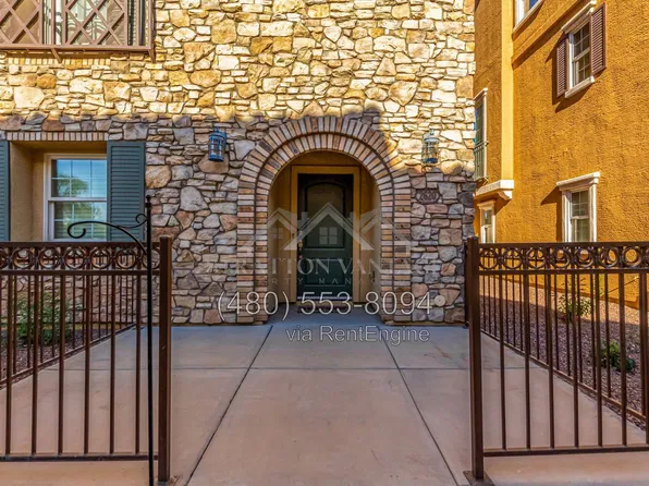 2620 S Key Biscayne Dr, Gilbert, AZ 85295