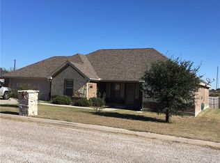 617 Grand Oaks Ct, Alvord, TX 76225