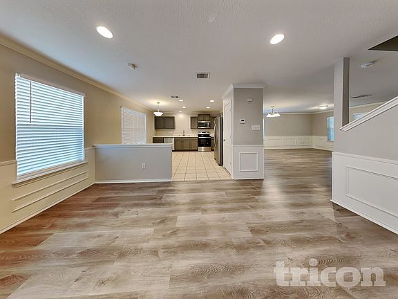 2nd image of 10710 Terrace Crst