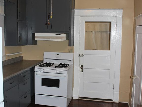 kitchen with gas stove