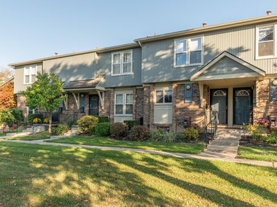 340 Hartman Ln, Saline, MI, 48176