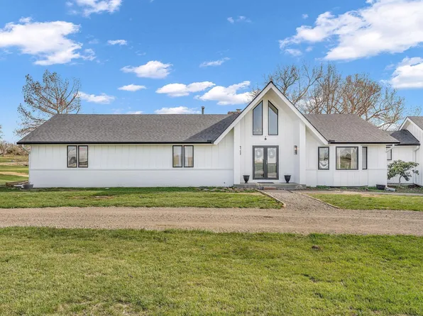 8501 SW 21st St, Topeka, KS 66615