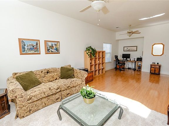 4th image of 6643 Desert Springs St