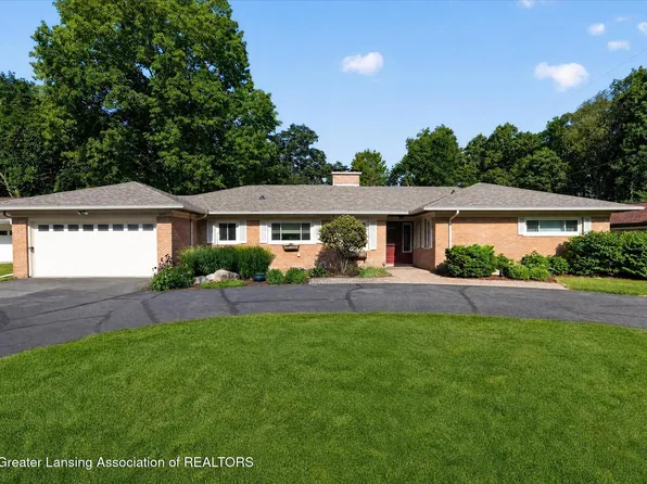 4677 Chippewa Dr, Okemos, MI 48864