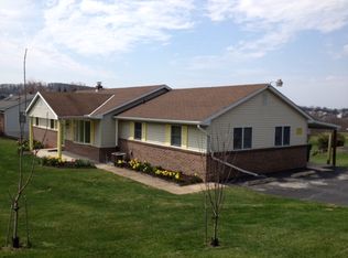 2890 Freysville Rd, Red Lion, PA 17356