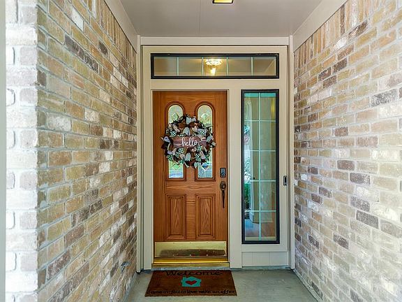 2nd image of 1219 Sparrow Knoll Ct