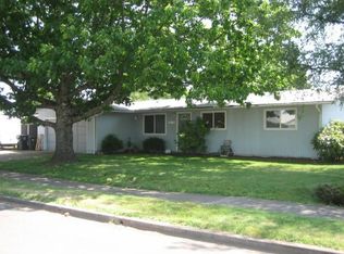 1155 56th St, Springfield, OR 97478