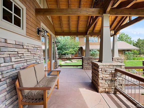 4th image of 9561 Bear Claw Dr