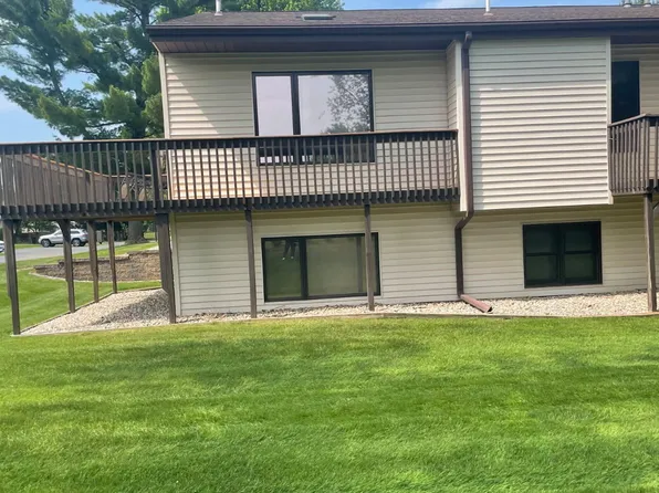 2664 Stonevalley Dr SW #33, Wyoming, MI 49519